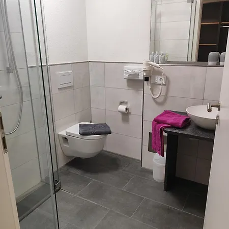 Hotel Gaestehaus Stock Wasserfall Friedrichshafen