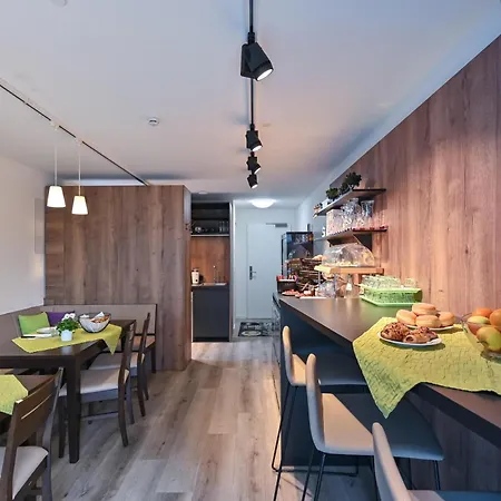 Hotel Gaestehaus Stock Wasserfall