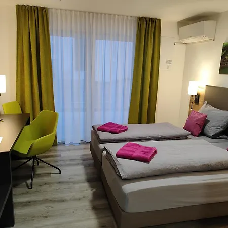 Hotel Gaestehaus Stock Wasserfall
