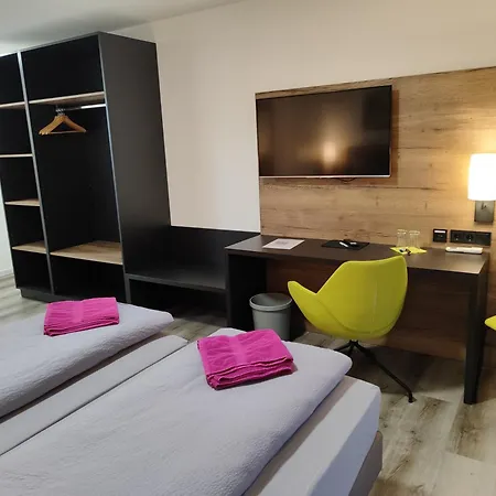 Hotel Gaestehaus Stock Wasserfall Friedrichshafen