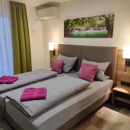 Hotel Gaestehaus Stock Wasserfall *