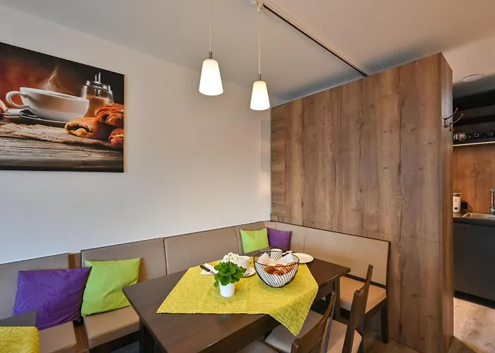 Gaestehaus Stock Wasserfall Friedrichshafen